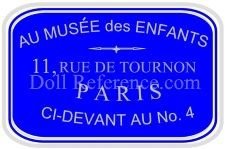 Eugéne F. Renault doll mark label Au Musée des Enfants 11 Rue de Tournon